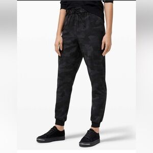 Lululemon Stretch High Rise Full Length Jogger Camo Deep Coal Multi Size 6